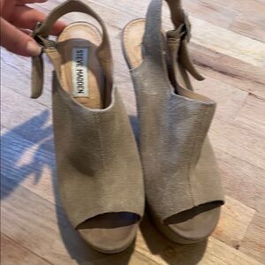 Steve Madden Tan Peep Toe Sandals